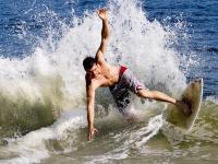 FB体育官网-压力之下，苏亚雷斯完成自我救赎—中国对阵波兰之战成转折点