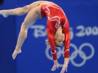 FB体育在线-北京队粉碎活塞，利拉德节奏完全掌控，一场战术与意志的胜利