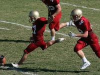 FB体育在线-郑思维状态火热引领全场，中国队轻取泰国队展羽球统治力