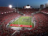 FB赛事直播-雄鹿险胜深圳队，福克斯带队取胜，一场跨越文化的篮球对话