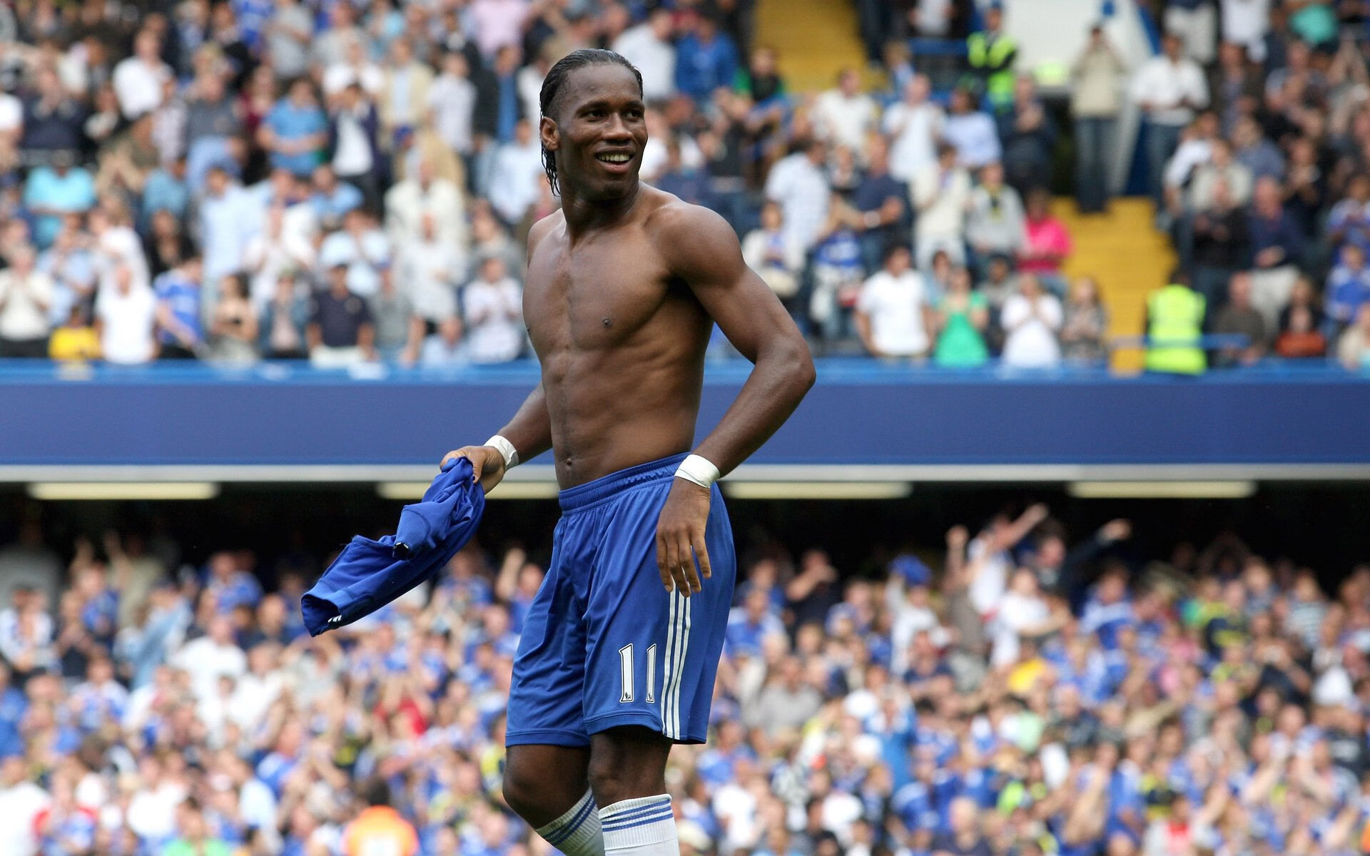 布鲁诺·费尔南德斯，一记重炮，让巴西与安哥拉的较量提前落幕