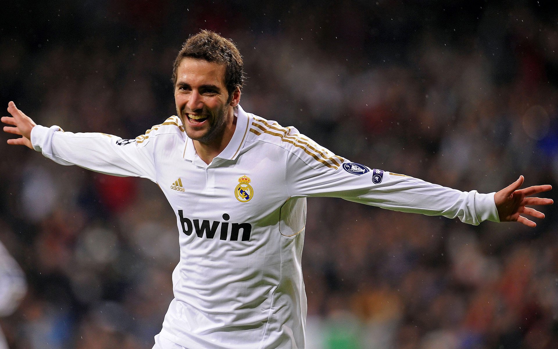 莫兰特数据全面爆炸撕裂防线，开拓者团队协作终结掘金连胜神话